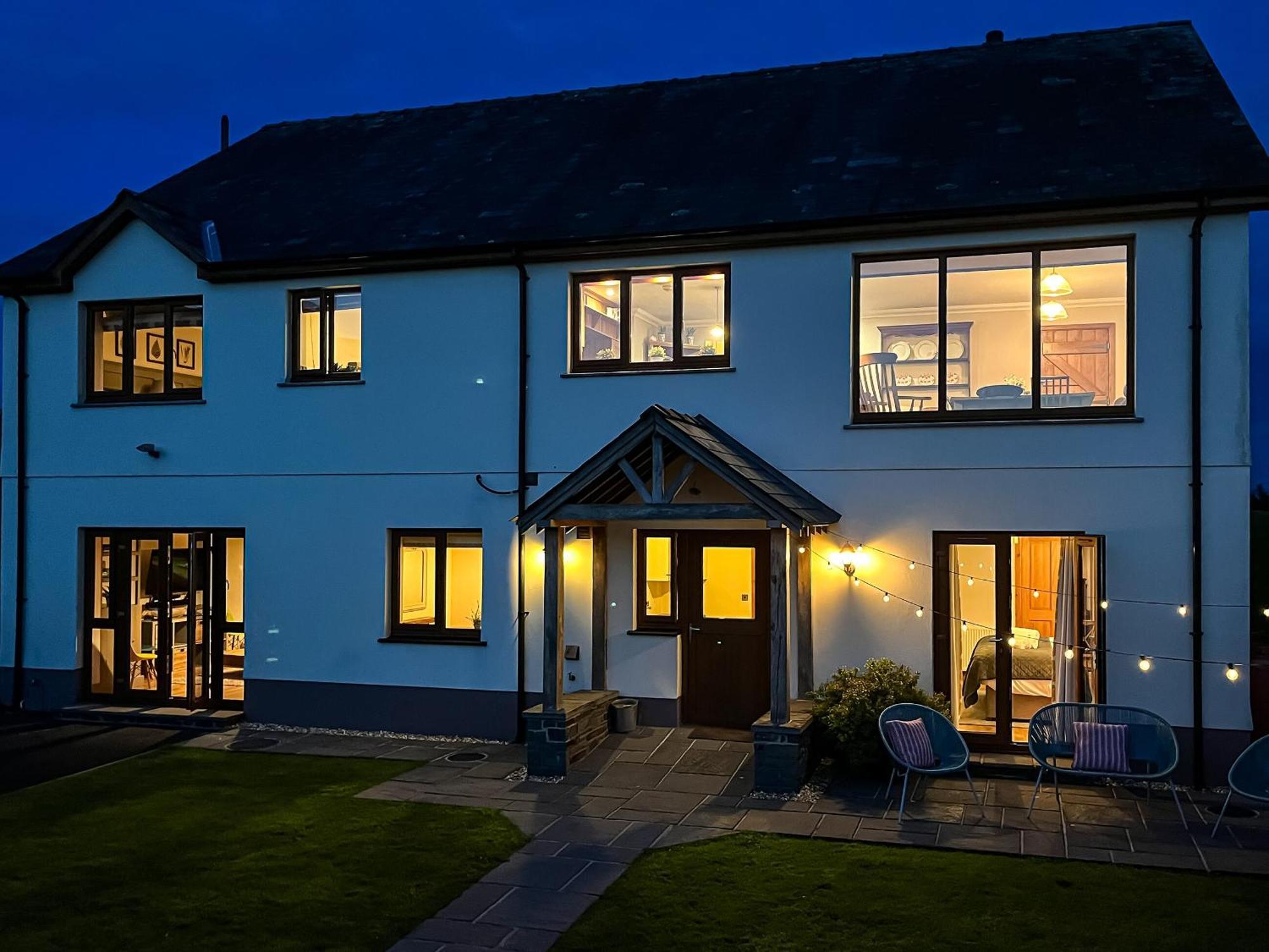Maes Y Bryn Farmhouse Llanwrda Exterior foto